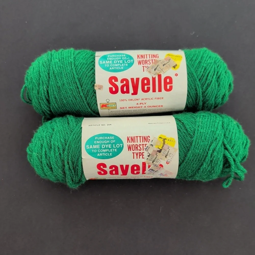 Lot of 2 Kmart Sayelle Yarn 34 Hunter Green 4oz 4ply Orlon Acrylic Worsted‎